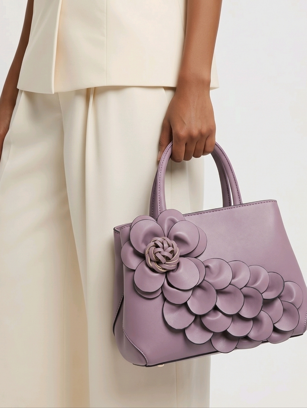 🆕️👜 DUSTY PURPLE FLORAL CASCADING PETAL HANDBAG / PURSE👜